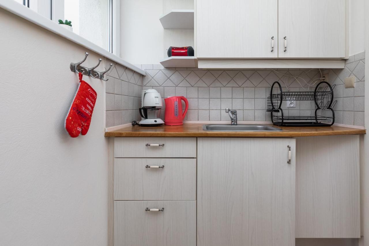 Marynarzy Okretow Pogranicza Apartments By Noclegi Renters Kolobrzeg Exterior photo