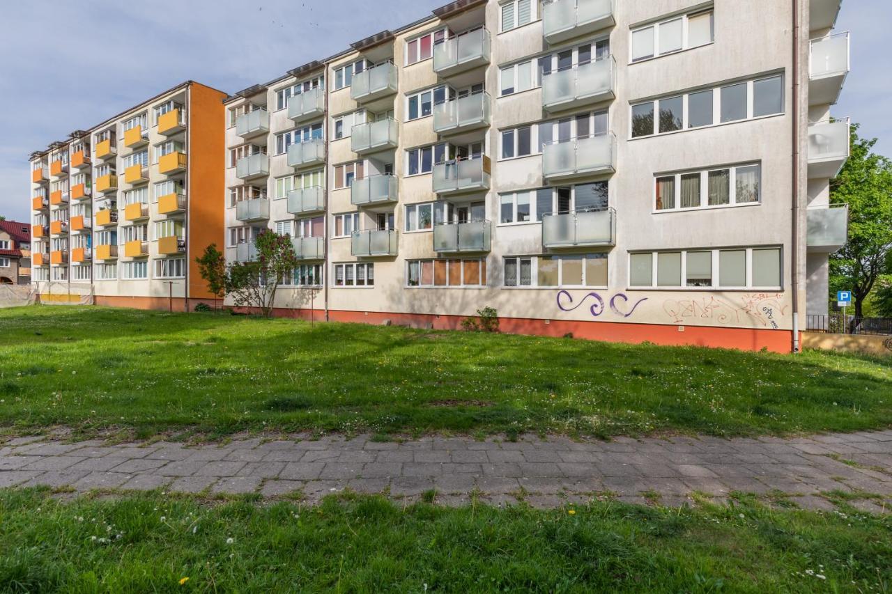 Marynarzy Okretow Pogranicza Apartments By Noclegi Renters Kolobrzeg Exterior photo